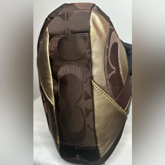 Coach Rare Limited Edition Soho Signature Inlaid Patchwork Hobo shoulder bag GUC - Picture 4 of 15